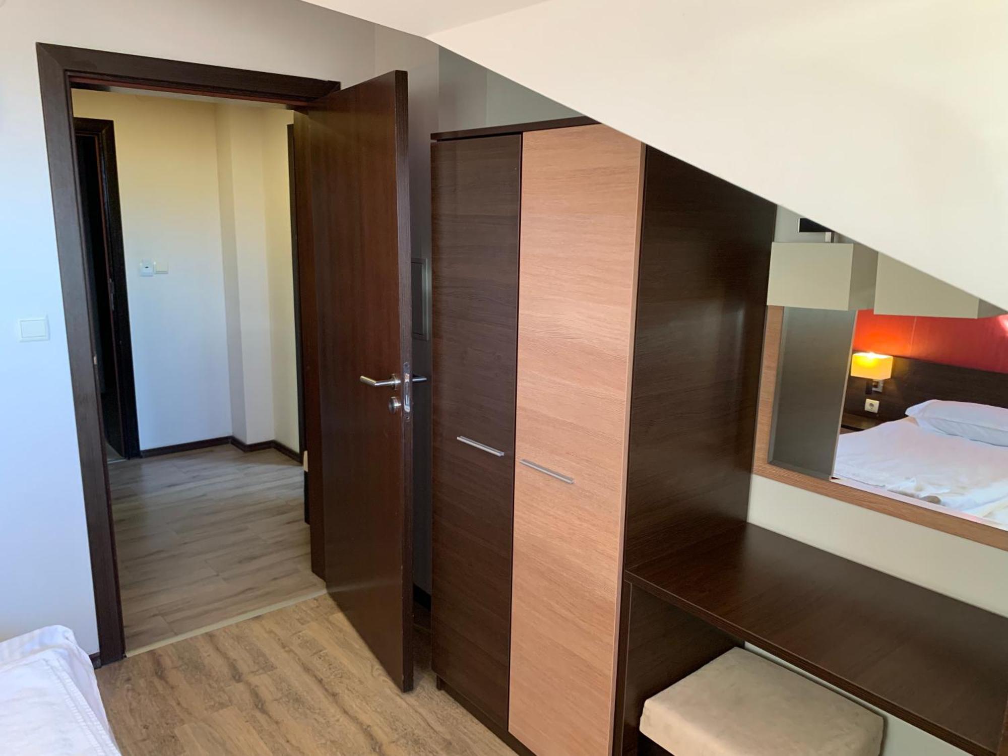 7 Apartments In Alexander Complex Банско Экстерьер фото