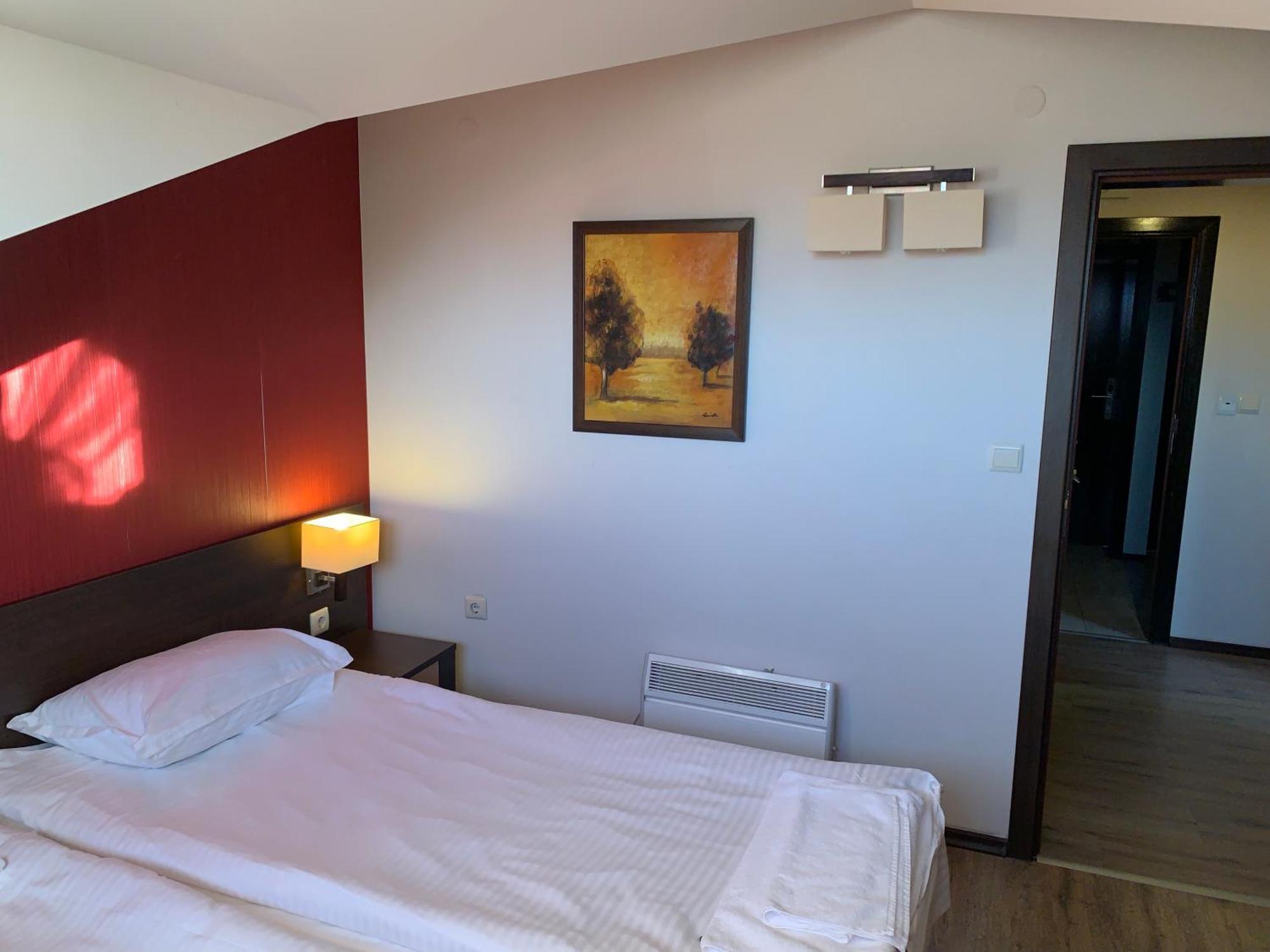 7 Apartments In Alexander Complex Банско Экстерьер фото
