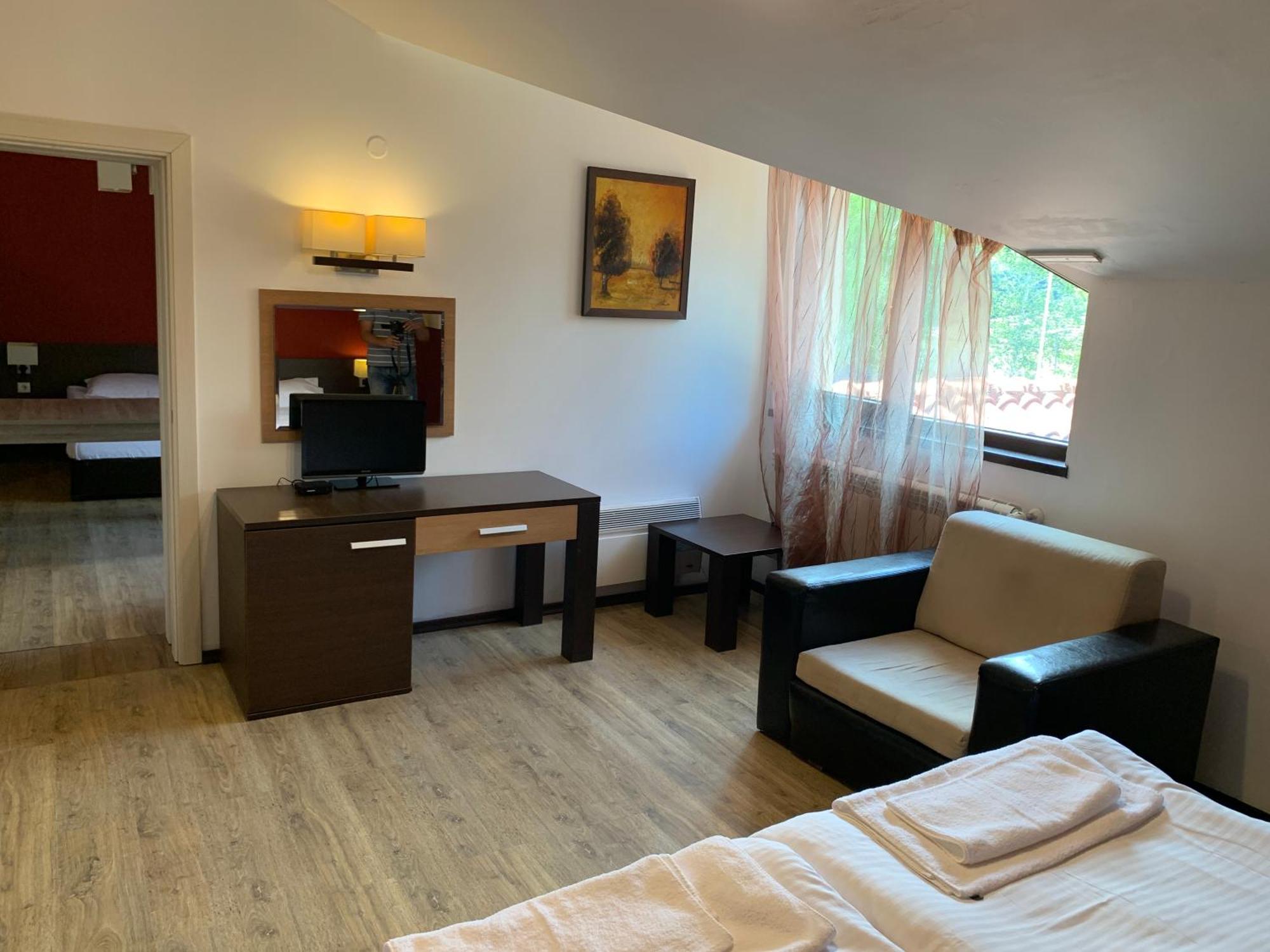 7 Apartments In Alexander Complex Банско Экстерьер фото
