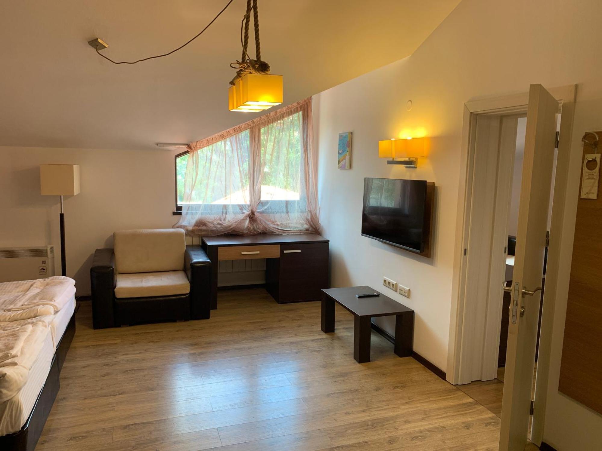 7 Apartments In Alexander Complex Банско Экстерьер фото