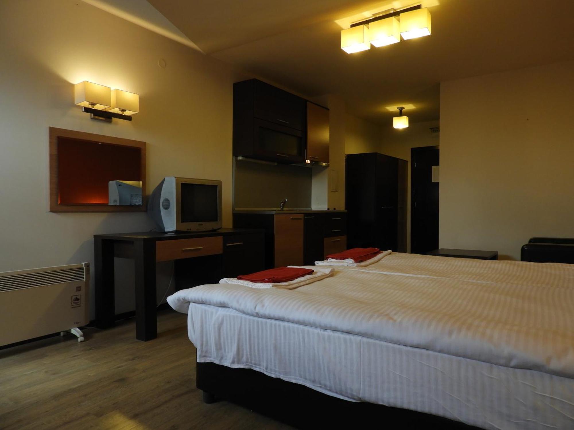 7 Apartments In Alexander Complex Банско Экстерьер фото