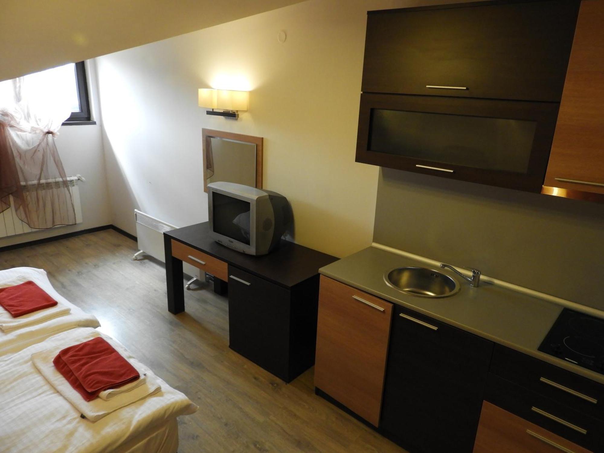 7 Apartments In Alexander Complex Банско Экстерьер фото