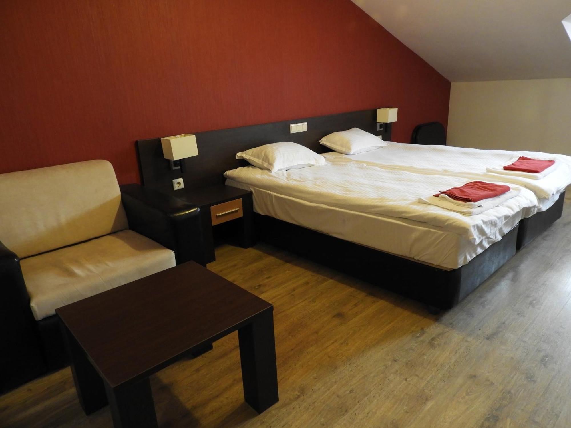 7 Apartments In Alexander Complex Банско Экстерьер фото